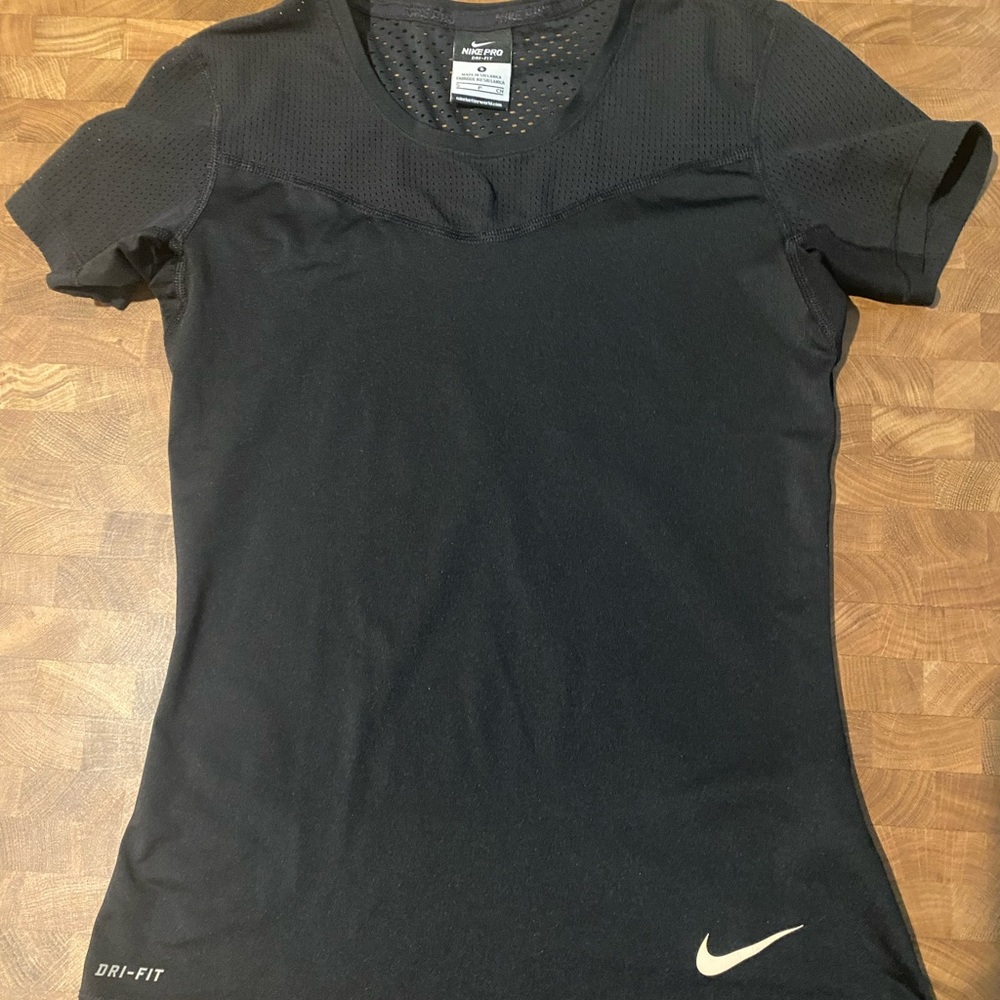 Nike dryfit mesh back tee